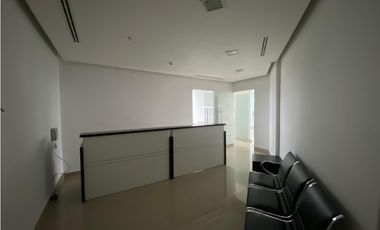 OFICINA / CALLE 50 / REVOLUTION F&F TOWER / 156M / 5 DIVISIONES