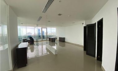 OFICINA / CALLE 50 / REVOLUTION F&F TOWER / 156M / 5 DIVISIONES