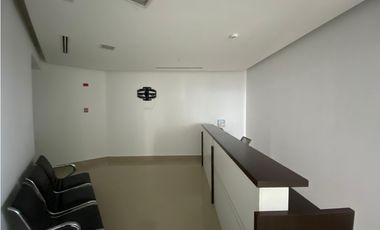 OFICINA / CALLE 50 / REVOLUTION F&F TOWER / 156M / 5 DIVISIONES