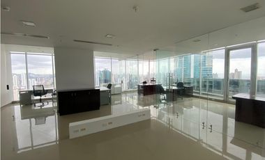 OFICINA / CALLE 50 / REVOLUTION F&F TOWER / 156M / 5 DIVISIONES