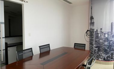 OFICINA / CALLE 50 / REVOLUTION F&F TOWER / 156M / 5 DIVISIONES