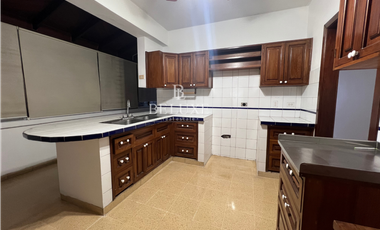 ALQUILO CASA COMERCIAL EN BELLA VISTA (7)