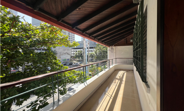 ALQUILO CASA COMERCIAL EN BELLA VISTA (7)