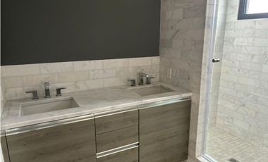 VENTA DE APARTAMENTO VISTA AL MAR EN PH LA CALETA 275M2 JP