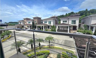 DORADO VILLAGE / CONDADO DEL REY / VENTA