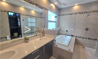 DORADO VILLAGE / CONDADO DEL REY / VENTA