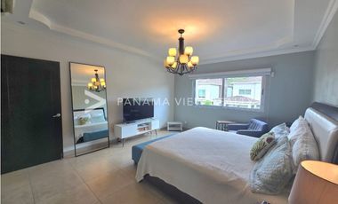 DORADO VILLAGE / CONDADO DEL REY / VENTA