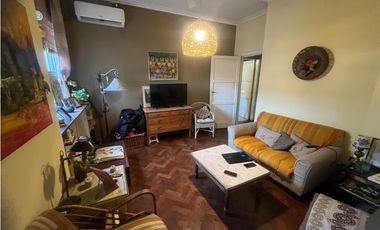 Inmejorable ubicación - Piso céntrico, luminoso y funcional