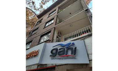 Inmejorable ubicación - Piso céntrico, luminoso y funcional