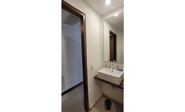 Vendo 4 ambientes, moderno con terraza y cochera propia