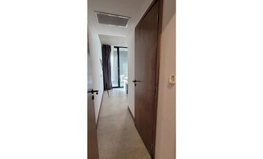 Vendo 4 ambientes, moderno con terraza y cochera propia