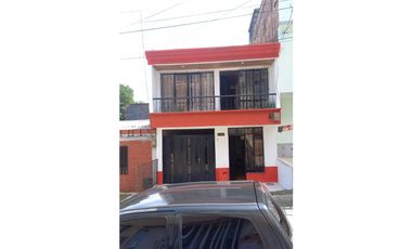 VENDO CASA DUPLEX EN CUBA  PEREIRA