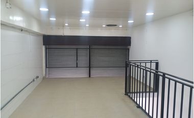 Local Comercial Primer Primer Piso Centro Comercial Manila