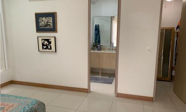 APARTAMENTO FRENTE A LA BAHA DE SANTA MARTA