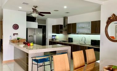 APARTAMENTO FRENTE A LA BAHA DE SANTA MARTA