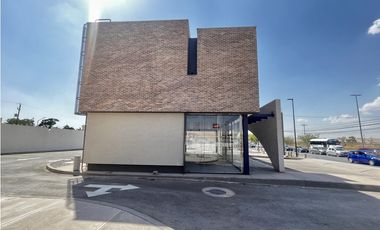 Locales en Plaza Paseo Acacia. Zona en crecimiento  en Juárez Chih.