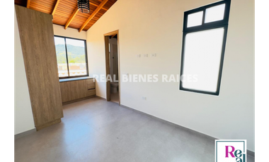 Venta de apartamento dúplex en La Ceja, Antioquia.