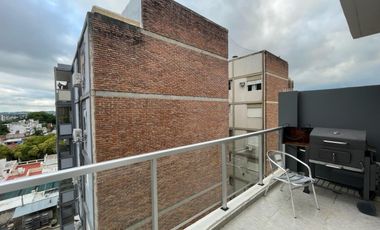 VENDO PISO EN ZONA PARQUE 3 DORMITORIOS, 3 BAÃOS, COCHERA U$S 270.000.