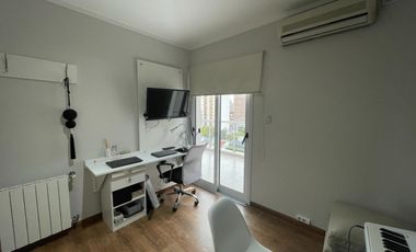 VENDO PISO EN ZONA PARQUE 3 DORMITORIOS, 3 BAÃOS, COCHERA U$S 270.000.