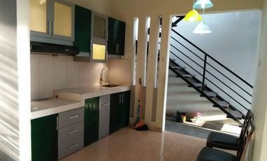 Disewakan rumah full isi cluster elit