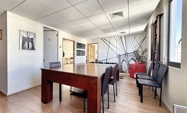 Oficina en Venta en cerca de canta gallo