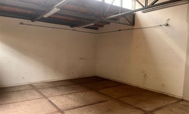 Oficina en Arriendo en Simón Bolívar/Av. Ossa