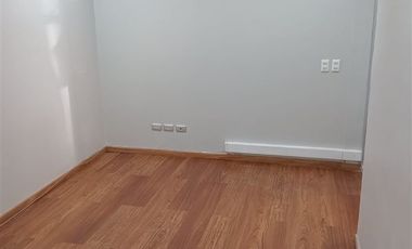 Oficina en Arriendo en Simón Bolívar/Av. Ossa