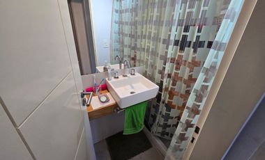 Alquiler Departamento de 3 ambientes con Cochera