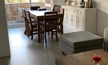 Alquiler Departamento de 3 ambientes con Cochera