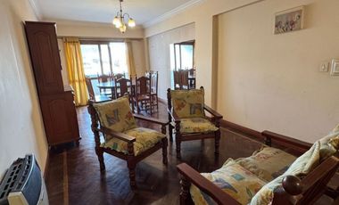 SE ALQUILA DEPARTAMENTO DE 3 HABITACIONES Y COCHERA - DR. ADOLFO GUEMES ESQ SANTIAGO DEL ESTERO