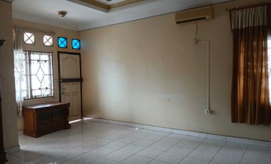 SEWA RUMAH SEMI FURNISH JALAN LEMBING KAMPUS PALEMBANG