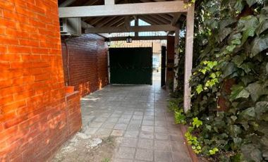 Casa PH en venta en Lomas de Zamora Oeste