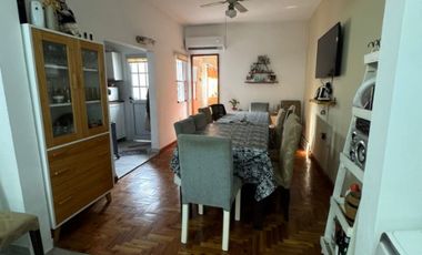 Casa PH en venta en Lomas de Zamora Oeste