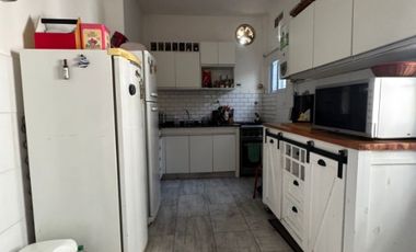 Casa PH en venta en Lomas de Zamora Oeste