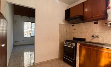 Duplex en alquiler en Moron Sur