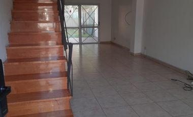 Triplex en alquiler en Hurlingham