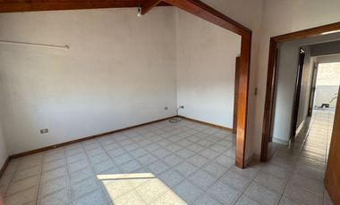 Departamento Tipo Casa en alquiler en Quilmes Oeste