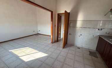 Departamento Tipo Casa en alquiler en Quilmes Oeste