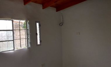 Casa PH en alquiler en Barrio Luna