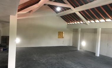 Rumah dijual Jl elang Manahan Solo