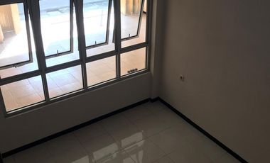 Rumah dijual Jl elang Manahan Solo