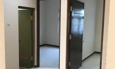 Rumah dijual Jl elang Manahan Solo