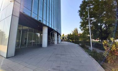 Local comercial en arriendo en LAS CONDES