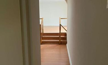Av. Cristóbal Colón/Sta. Magdalena Sofía - Casa - Arriendo
