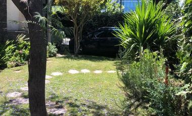 Av. Cristóbal Colón/Sta. Magdalena Sofía - Casa - Arriendo