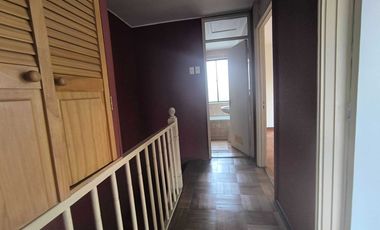 Casa en arriendo en LA REINA