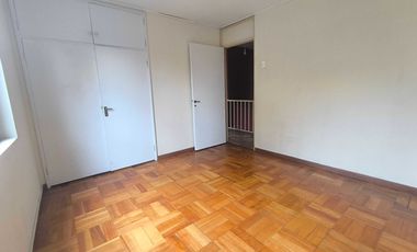 Casa en arriendo en LA REINA