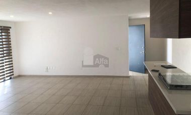 Casa sola en renta en Moncayo, Residencial Lago Esmeralda