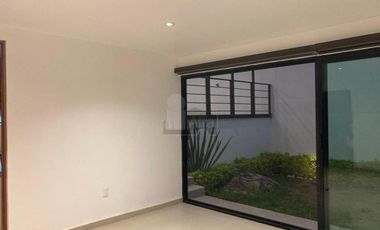 Casa Residencial en VENTA / RENTA en Club de Golf La Loma, San Luis Potosí