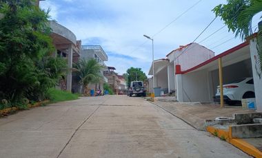 Casa en venta en Fraccionamiento Marbella en Mozimba, Acapulco